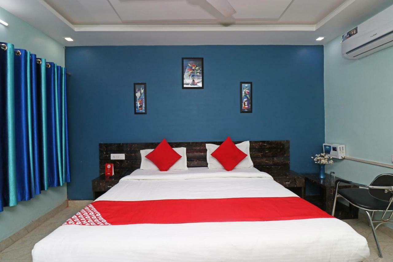 Oyo 26803 Hotel City Inn Faizābād Exterior foto